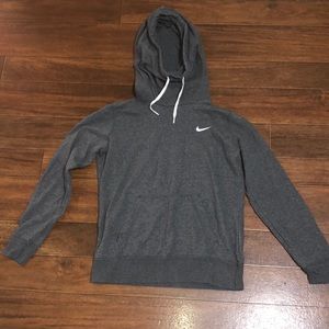 Like new Nike sweatshirt for low price